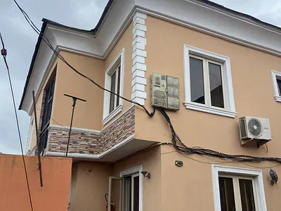 Well Maintained 2 Bedroom Flat in a Serene Environment — New Garage, Gbagada, Gbagada, Lagos