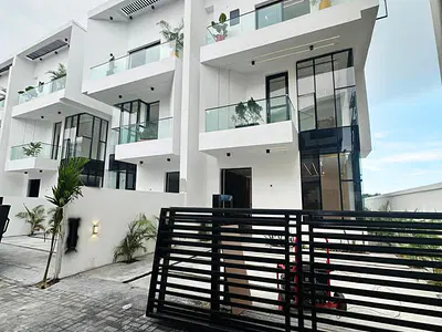 Luxurious 4 Bedroom Semi Detached with Boys Quarters — Orchid Road Lekki Lagos, Lekki, Lagos