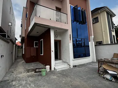 4 Bedroom Fully Detached Duplex — Magodo, Lagos