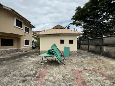 1 Bedroom Mini Flat — Mobil Road, Ilaje, Ajah, Lagos