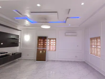 Clean and Serviced 4 Bedroom Fully Detached Duplex Without BQ — Idu by Ochacho, Idu Industrial, Abuja