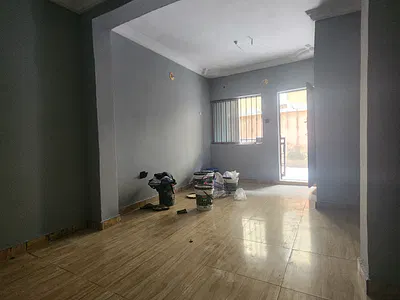 2 Bedroom Flat Available — Alagomeji, Yaba, Lagos