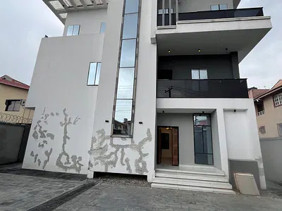 4 Bedroom Detached Duplex — GRA Phase 1, Magodo, Lagos