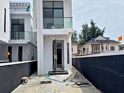 2 Bedroom Apartment — Lekki, Lagos
