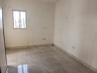 Spacious Room Self Contained — Life Camp, Abuja
