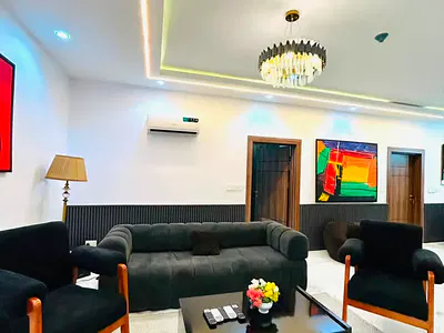 Luxury 2 Bedroom Apartment with Swimming Pool and Gymnasium — Lekki, Lagos