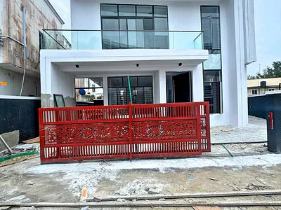 5 Bedroom Detached Duplex — Lekki, Lagos