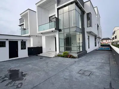 Luxurious 5 Bedroom Fully Detached Duplex with Boys Quarters & Pool — Ajah, Lagos