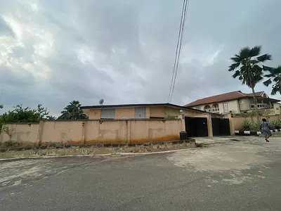 2 Number of 3 Bedroom Semi Detached Bungalow — Air Force Housing Estate, Akobo, Ibadan, Oyo