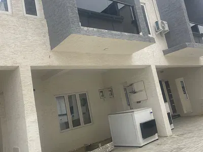 Luxury 3 Bed Detached 22/24HRS Light Self Serviced — Ajah, Lagos