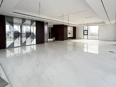 7 Bedroom Detached House with Service Quarters — Victoria Island (VI), Lagos