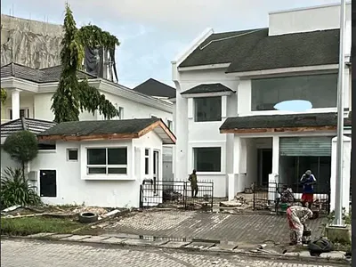 5 Bedroom Semi Detached Duplex — Lekki, Lagos