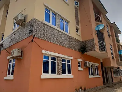 A Very Good Spacious 3 Bedroom Flat (Video Is Attached) — Off Next Cash & Carry Road, Katampe (Main), Katampe, Abuja