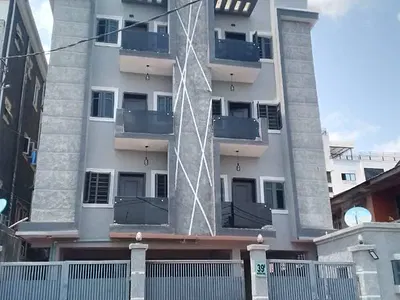 Luxury Mini Flat Available — Alagomeji, Yaba, Lagos