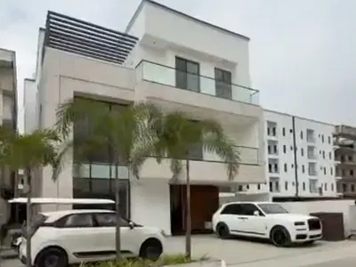 5 Bedroom Detached Duplex — Lekki Phase 1, Lekki, Lagos