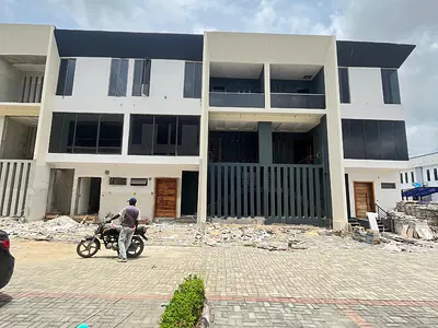 Exquisite 4 Bedroom Terraced Maisonette — Abraham Adesanya, Ajah, Lagos
