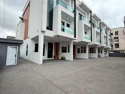Premium 4bedroom Terrace — Osapa, Lekki, Lagos