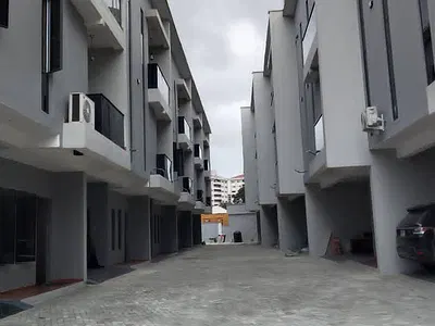 4 Bedroom Terraced Duplex with BQ — Parkview, Ikoyi, Lagos