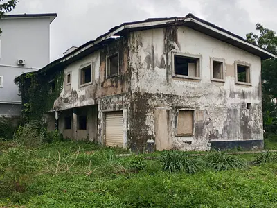 9 Bedroom House on 2000SQM — Herbert Macaulay Crescent, Ikeja GRA, Ikeja, Lagos