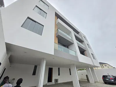 2 Bedroom Flat with Swimming Pool/Gym/Elevator — Kunle Babs Street, Oniru, Victoria Island (VI), Lagos