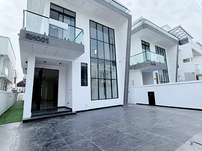 5 Bedroom with Pool — Chevron, Lekki, Lagos