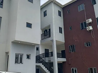 Spacious 4 Bedroom Apartment — Mabushi, Abuja