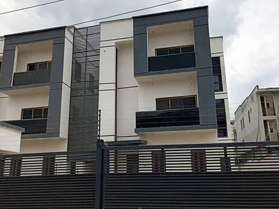 Clean 4-Bedroom Duplex — Mabushi, Abuja