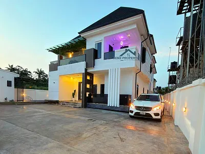 5 Bedroom Luxury Duplex with Swimming Pool — Independence Layout, Enugu, Enugu