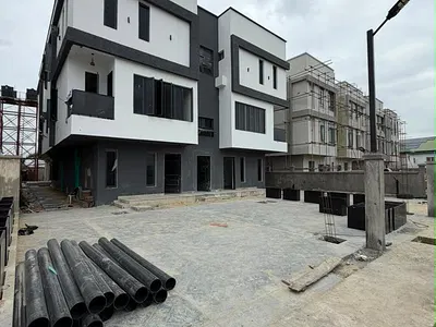 5bedroom Detached House — Lekki, Lagos