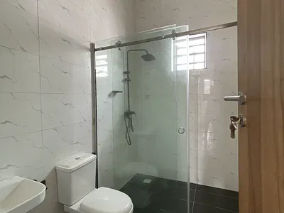 Exceptionally Finished 4 Bedroom Detached Home with BQ & Swimming Pool — Ajah, Lagos