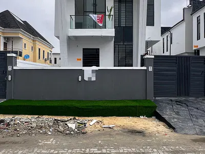 Contemporary 5 Bedroom Detached Duplex — Ajah, Lagos