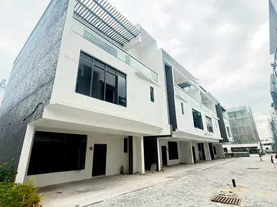 2bedroom Penthouse — Lekki, Lagos