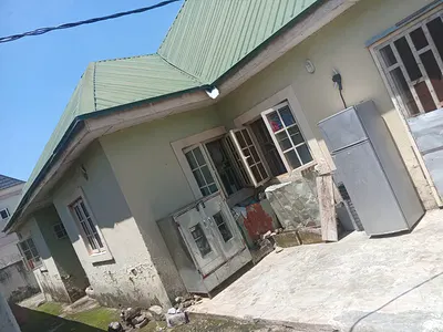 5 Bedroom Bungalow and 3 Self Contain — Lugbe District, Abuja