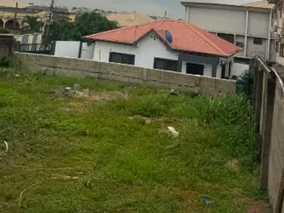 627SQM Corner Peice Vacant Plot of Land — CMD Road Shangisha, Magodo, Lagos