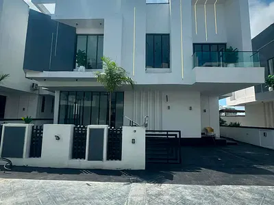 5 Bedroom Detached Duplex — Lekki, Lagos
