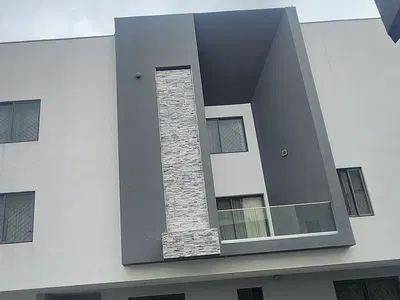Serviced 4 Bedroom Terrace Duplex with BQ and Swimming Pool — Ikoyi, Lagos