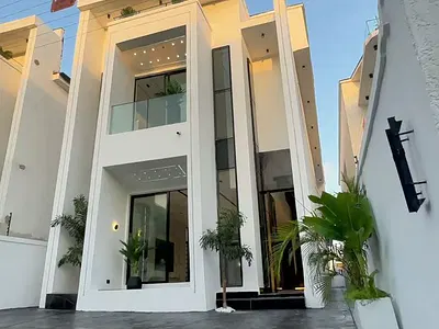 Majestic 5 Bedroom Fully Detached Duplex with Swimming Pool — Ajah, Lagos