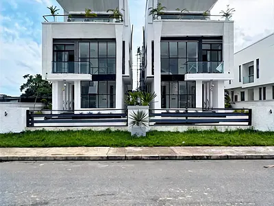 5 Bedroom Fully Detached Duplex with Swimming Pool — Royal Gardens Estate, Ajah, Lagos