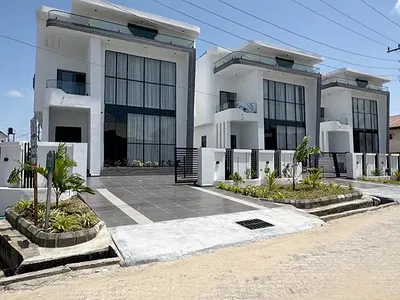 4-Bedroom Fully Detached Duplex with BQ, Swimming Pool — Ajah, Lagos