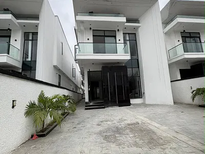 5 Bedroom Fully Detached Duplex — Lekki Lagos, Lekki, Lagos