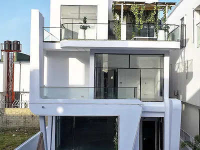 Beautiful 5 Bedroom Duplex — Lekki, Lagos