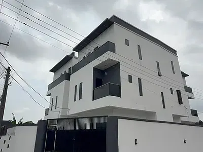 Newly Built 6 Bedrooms Fully Detached Duplex — Amuwo Odofin, Lagos