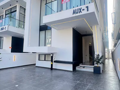 Luxury Smart Home with Swimming Pool and BQ — Lekki, Lagos