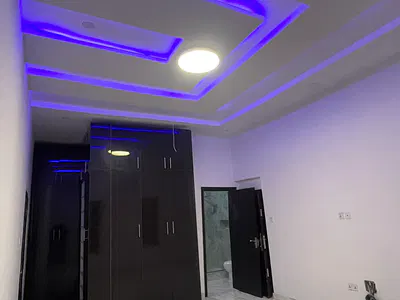 5 Bedroom Detached Duplex with Swimming Pool — Lekki, Lagos