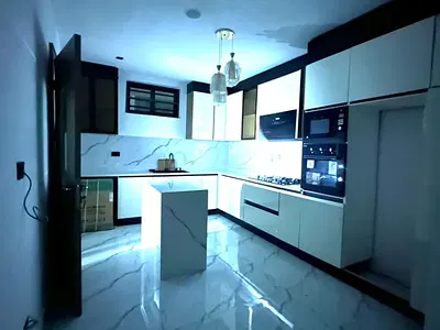 Luxury 2 Bedroom Apartment with BQ, Gym, Elevator, Swimming Pool — Lekki, Lagos