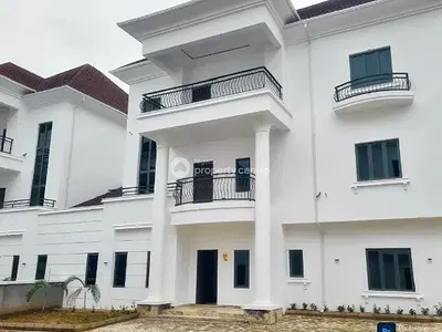 4 Bedroom Luxury Duplex + BQ in an Elite Space — FCT, Guzape District, Abuja
