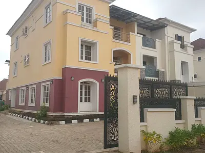 4 Bedroom Semi-Detached Duplex with BQ — Guzape District, Abuja