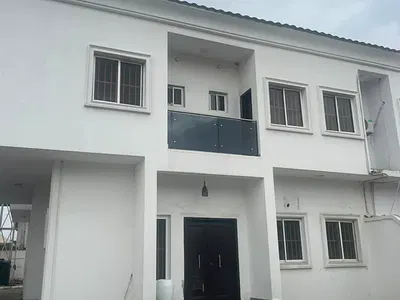 5 Bedroom Semi-Detached — Lekki Phase 1 Proper Lagos, Lekki, Lagos