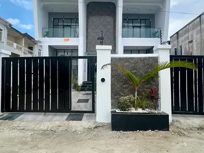 5 Bedroom Semi-Detached Duplex with Swimming Pool — Ajah, Lagos