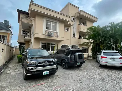 Finely Built 4 Bedroom Semi-Detached Triplex with Swimming Pool — Oniru, Victoria Island (VI), Lagos